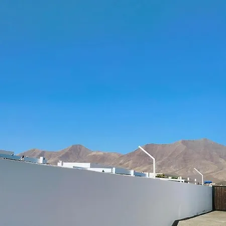 Fedelian Avec Jardin Et Piscine Chauffee Vila Playa Blanca (Lanzarote)